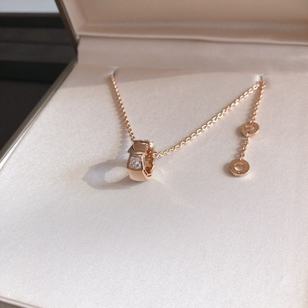 [Clover Jewelry]セルペンティ ペンダント ダイヤモンド ピンクゴールド ネックレス