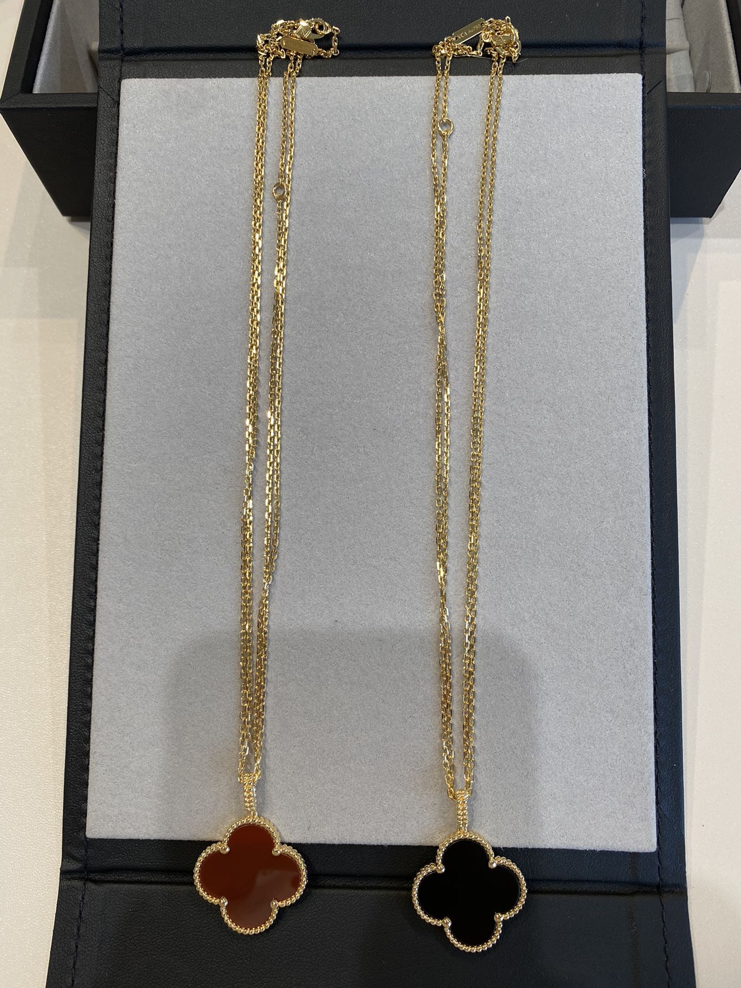 [Clover Jewelry]CLOVER 25MM NECKLACE GOLD CARNELIAN