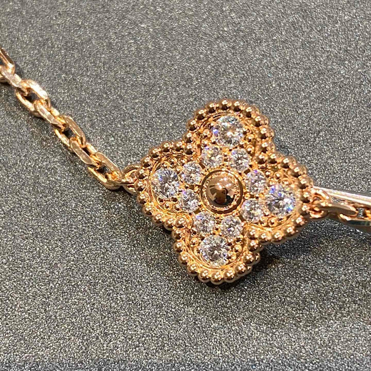 [Clover Jewelry]CLOVER 5 MOTIFS  FULL DIAMOND BRACELET