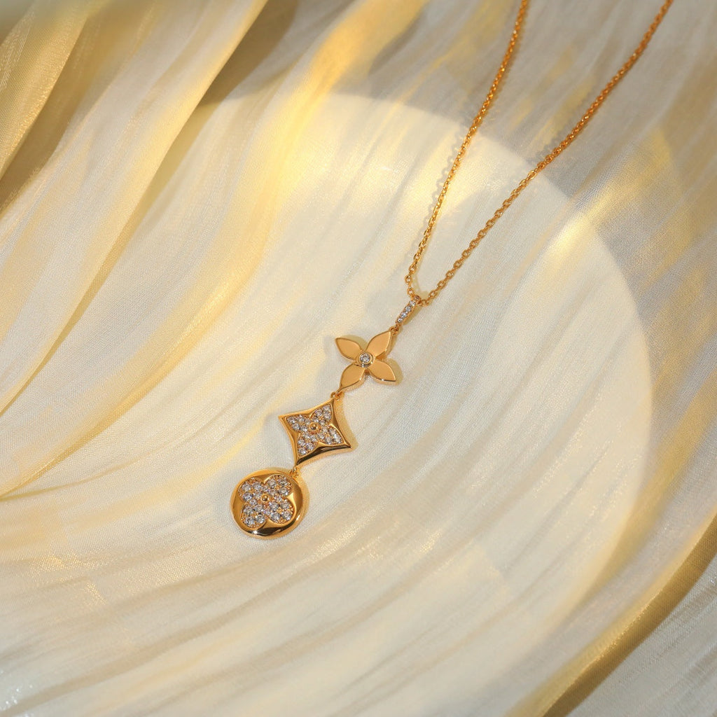 [Clover Jewelry]星と太陽のダイヤモンドピンクゴールドネックレス