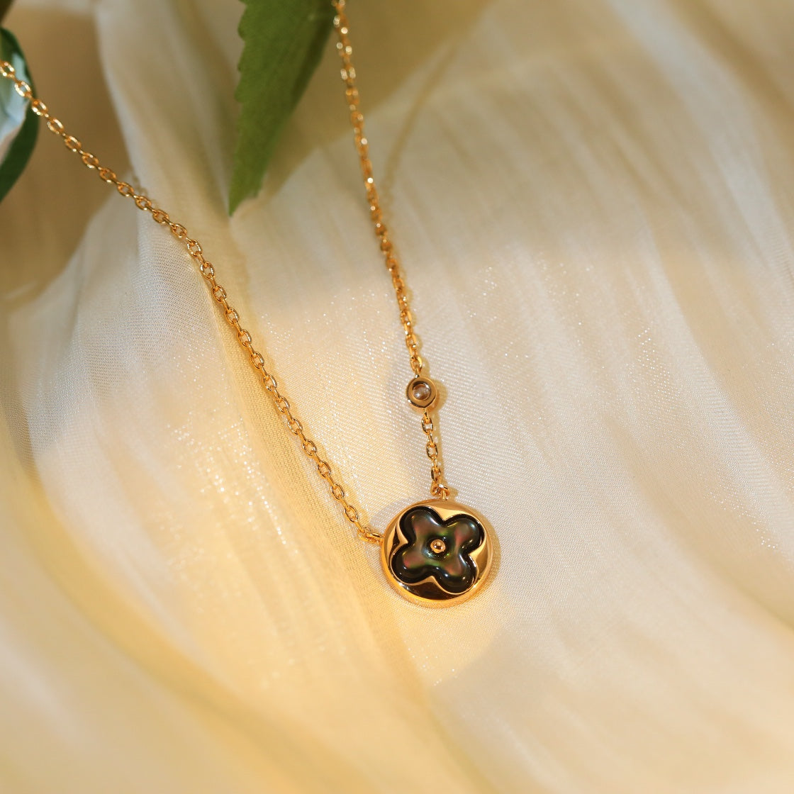 [Clover Jewelry]SUN PEDANT PINK GOLD 1 DIAMOND NECKLACE