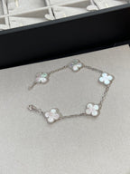 [Clover Jewelry]CLOVER SILVER MOP 5 MOTIF BRACELET