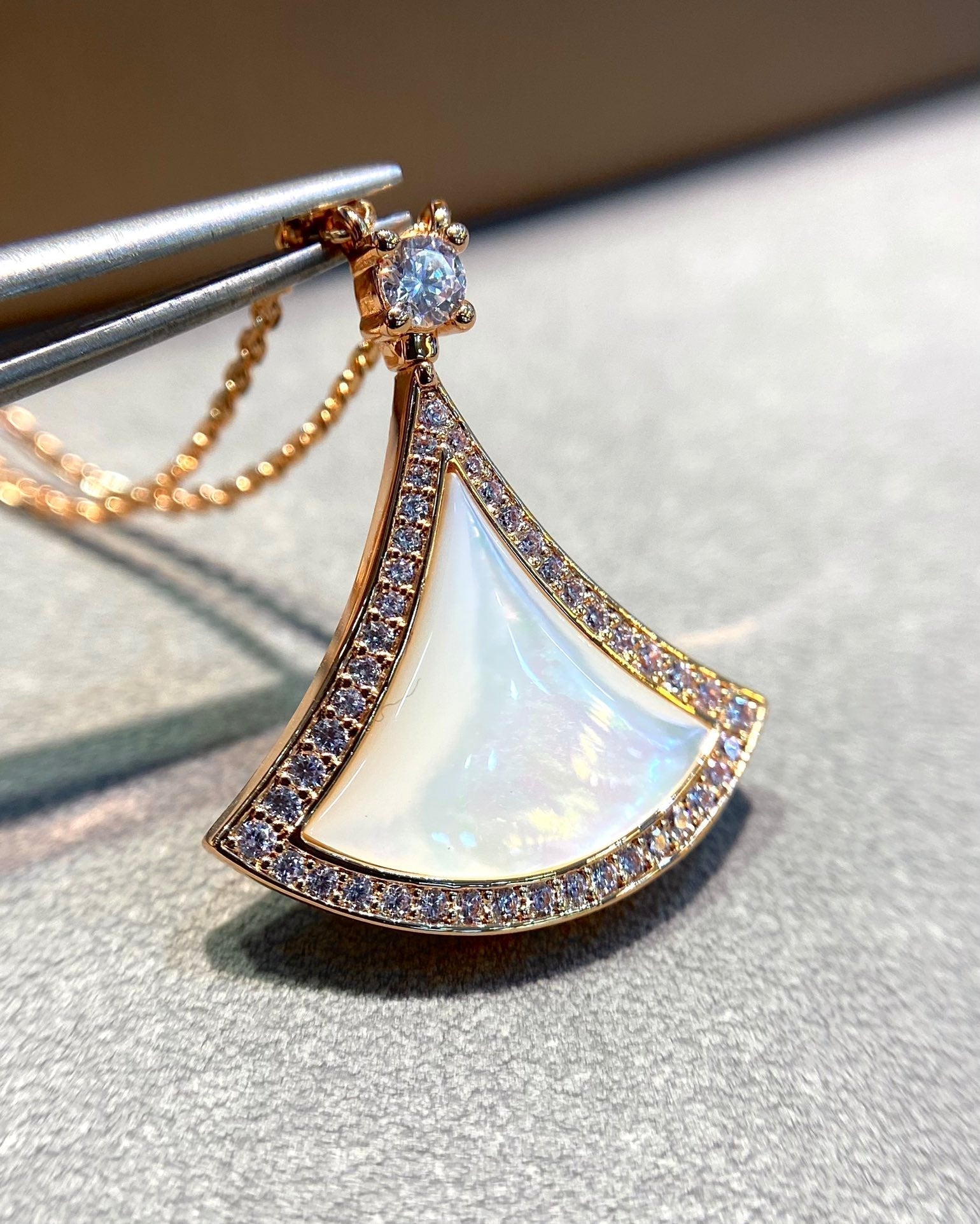 [Clover Jewelry]DREAM MOP DIAMOND PAVED PINK GOLD NECKLACE