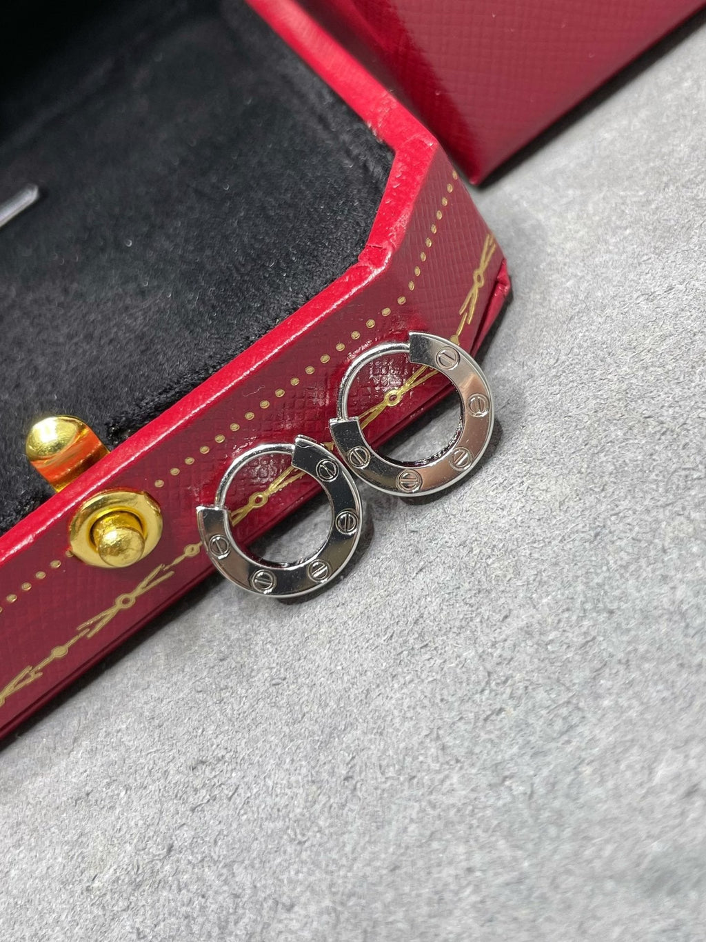 [Clover Jewelry]LOVE MINI EARRINGS