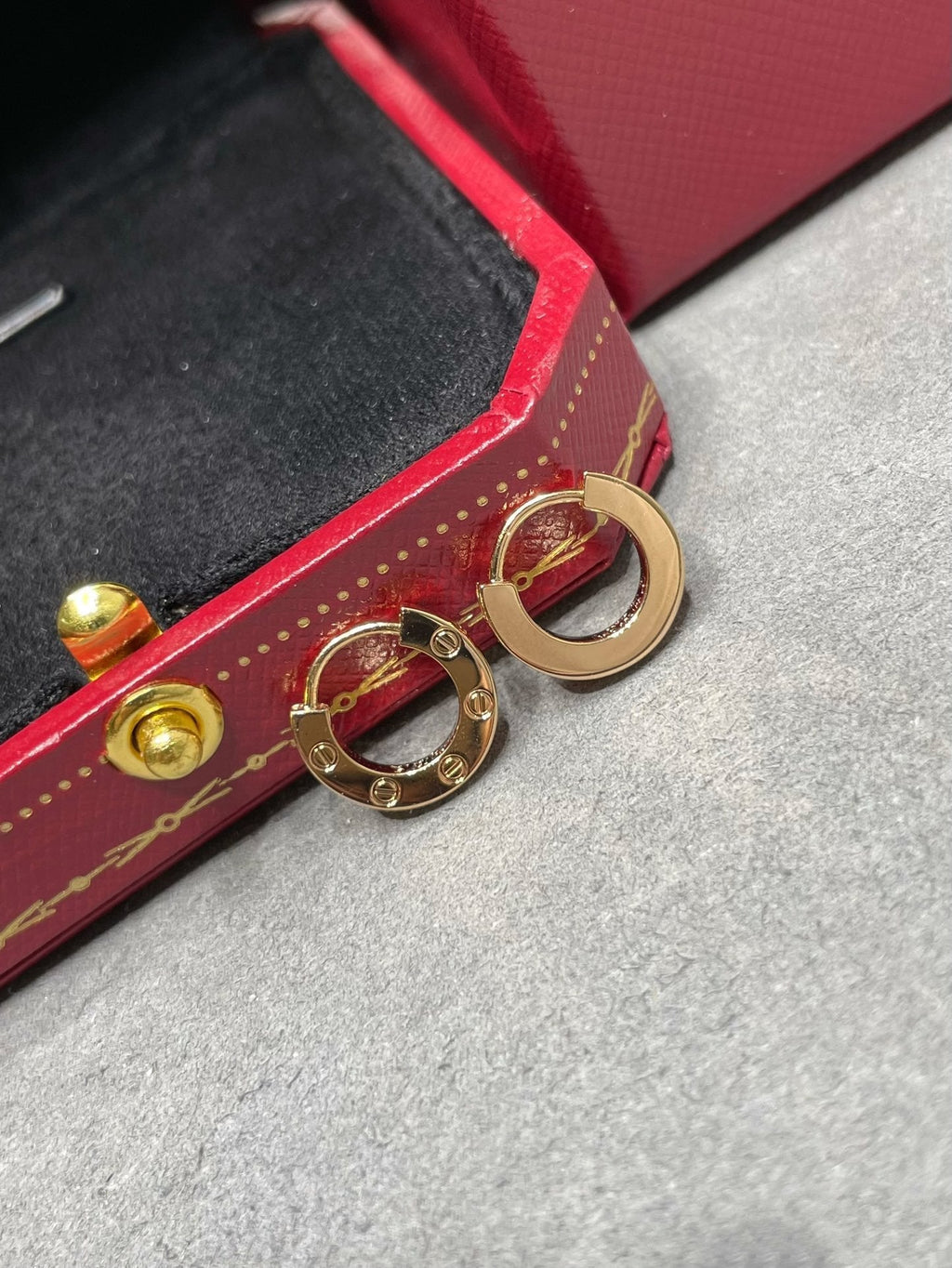 [Clover Jewelry]LOVE MINI EARRINGS