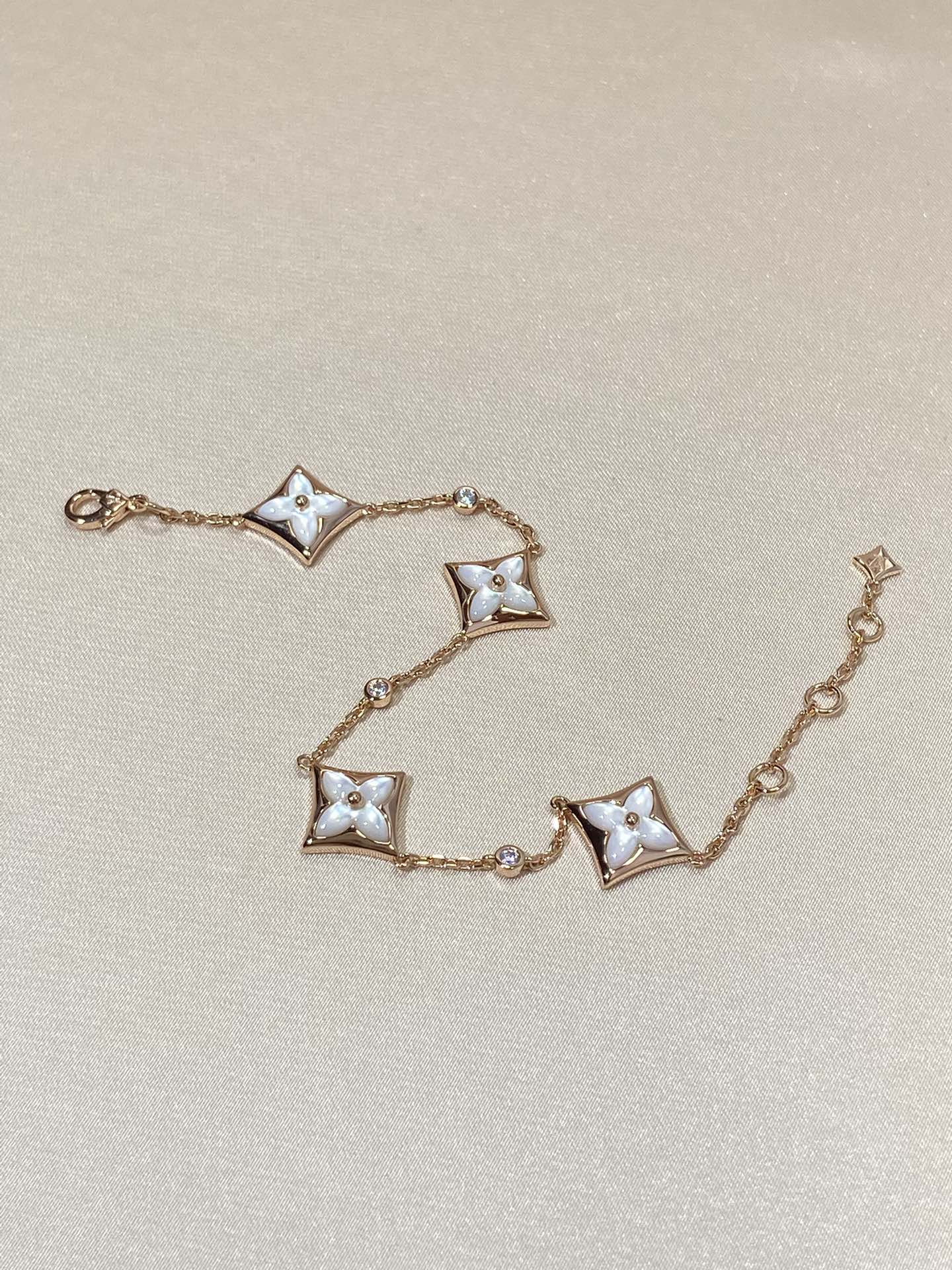 [Clover Jewelry]STAR 4 MOTIF MOP DIAMOND PINK GOLD BRACELET