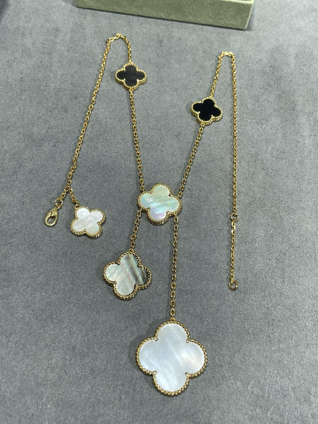 [Clover Jewelry]CLOVER 6 MOTIF MOP ONYX GOLD NECKLACE