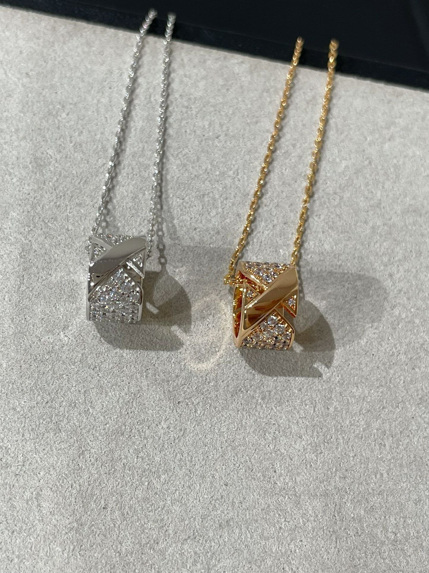 [Clover Jewelry]LIENS EVIDENCE DIAMOND PAVED NECKLACE