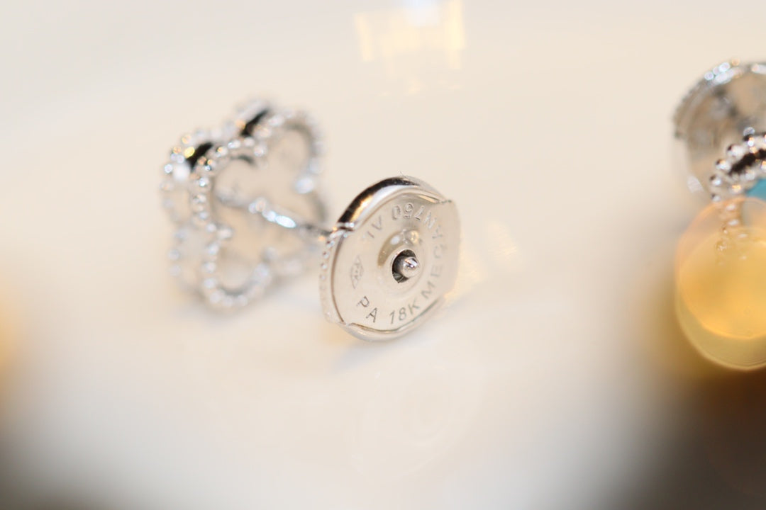 [Clover Jewelry]CLOVER MINI TURQUOISE SILVER STUD EARRINGS