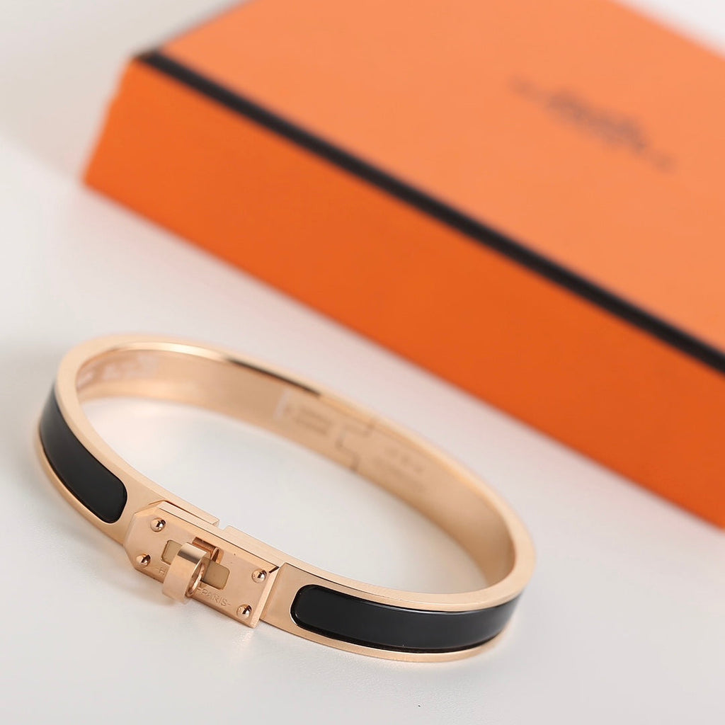 [Clover Jewelry]HM KELLY SCHWARZES ARMBAND