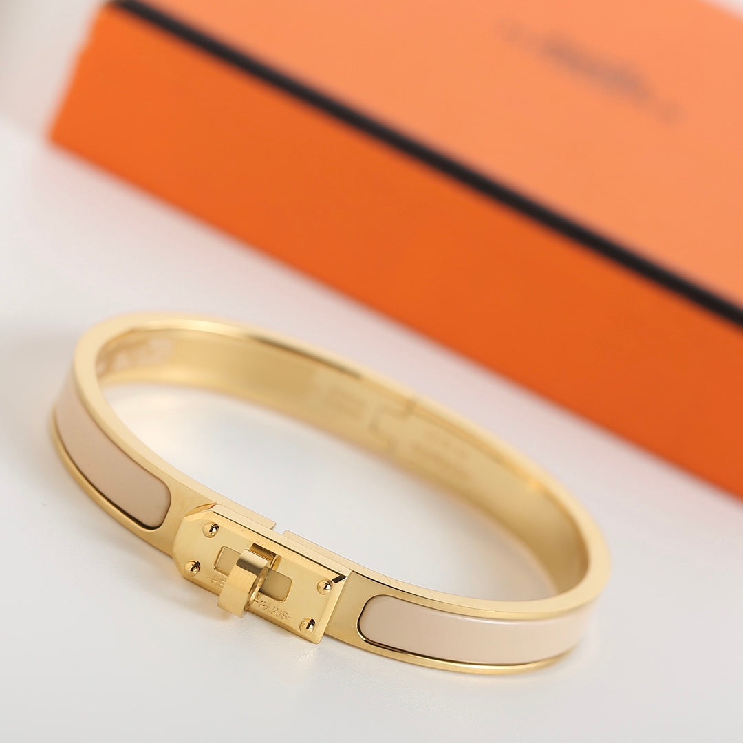 [Clover Jewelry]HM KELLY BEIGE BRACELET