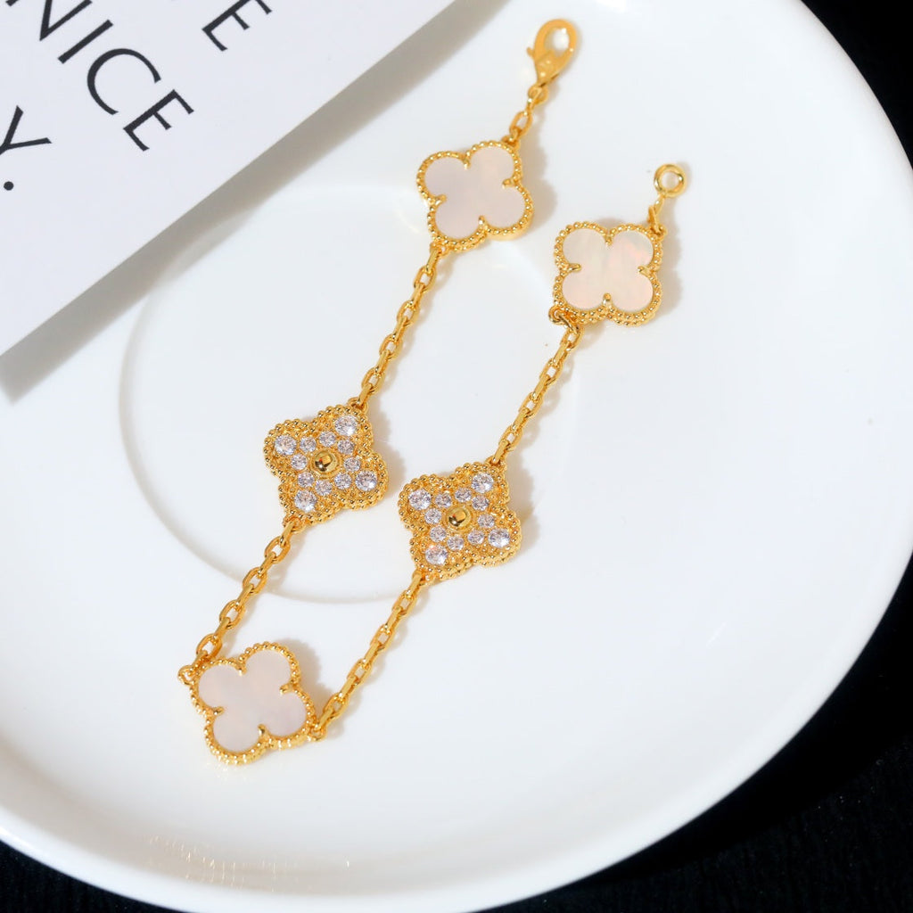 [Clover Jewelry]CLOVER BRACELET 5 MOTIF WHITE MOP DIAMOND
