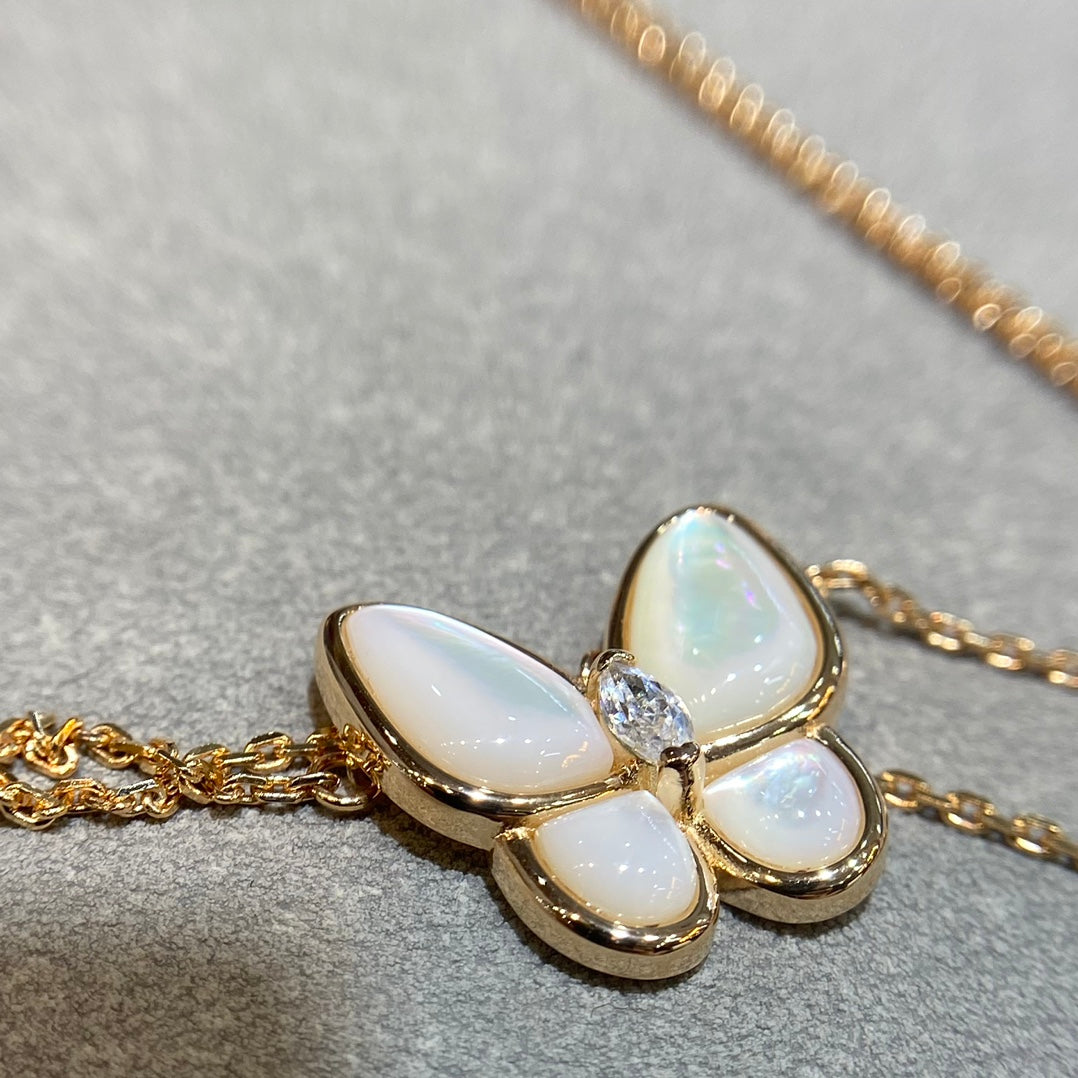 [Clover Jewelry]SCHMETTERLING PERLMUTT DIAMANT HALSKETTE