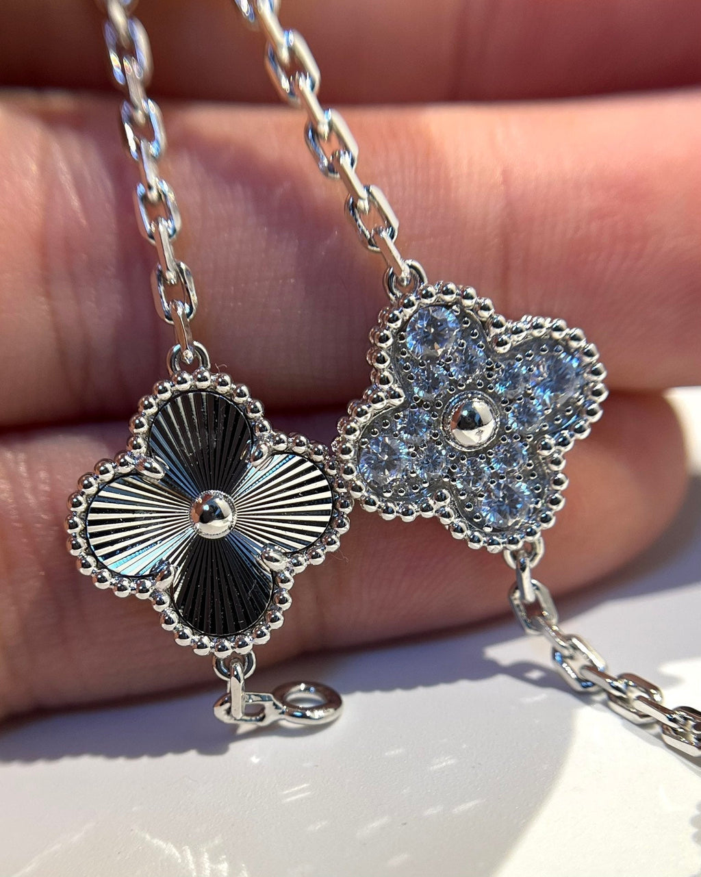 [Clover Jewelry]CLOVER 5 MOTIVE SILBER DIAMANT ARMBAND