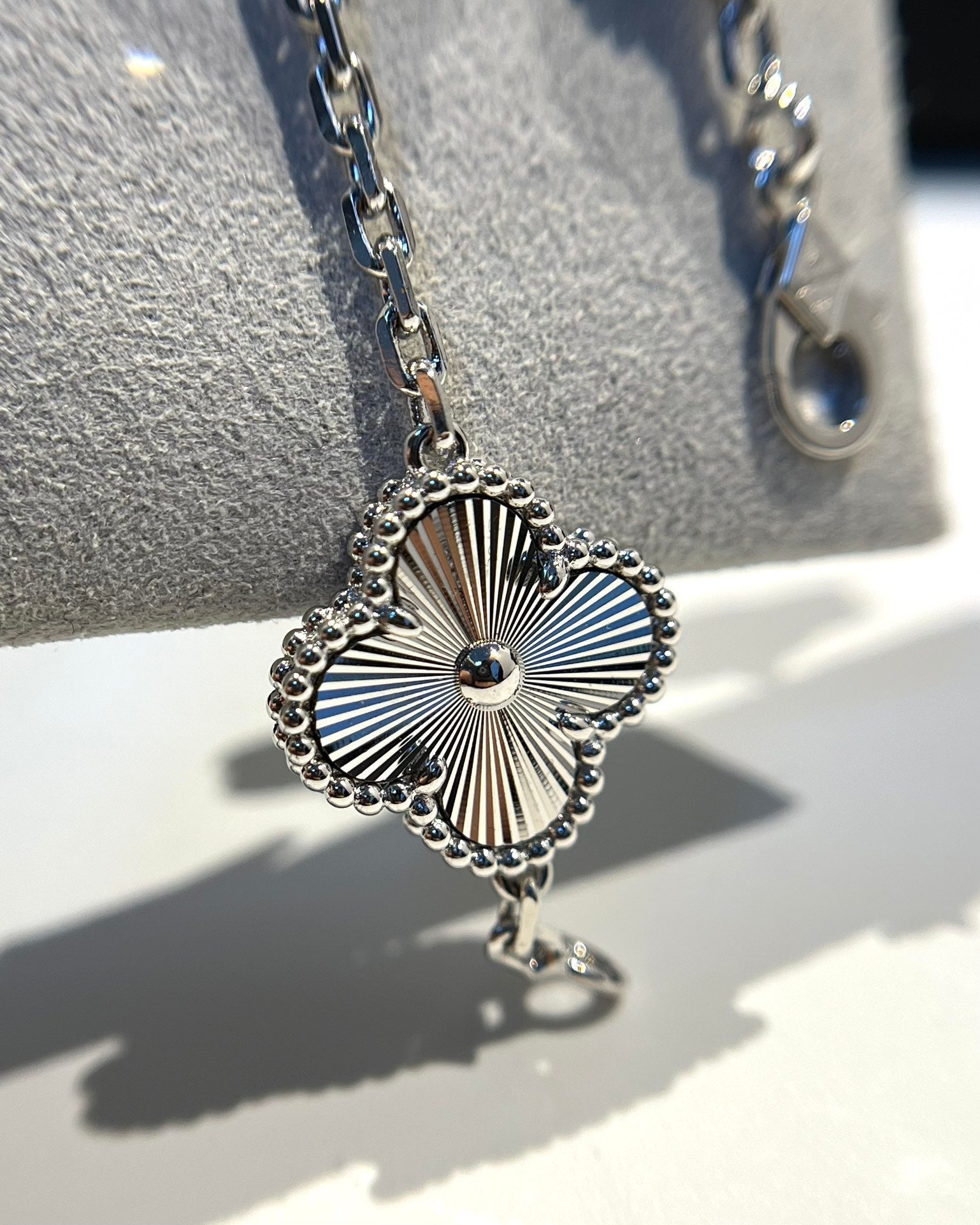 [Clover Jewelry]CLOVER 5 MOTIVE SILBER DIAMANT ARMBAND
