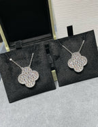 [Clover Jewelry]CLOVER 25MM LARGE PENDANT DIAMOND PAVED SILVER NECKLACE