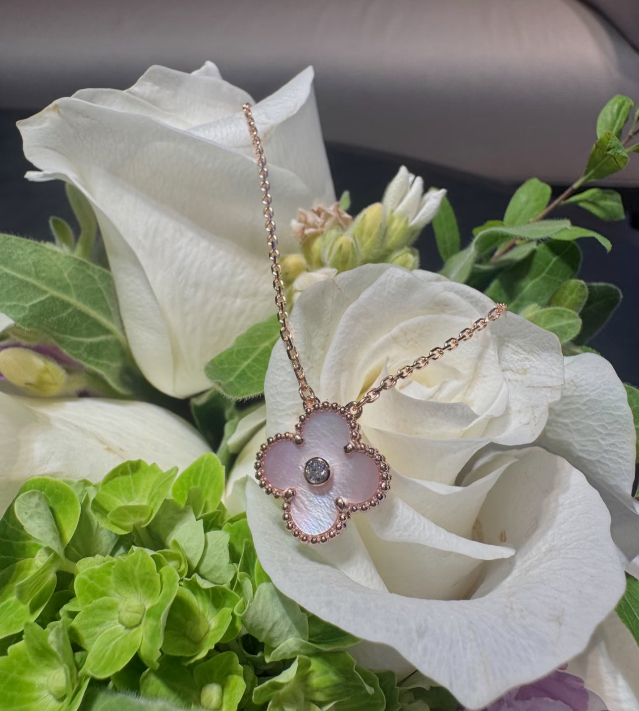 [Clover Jewelry]2025 CHRISTMAS CLOVER 15MM DIAMOND RHODONITE NECKLACE