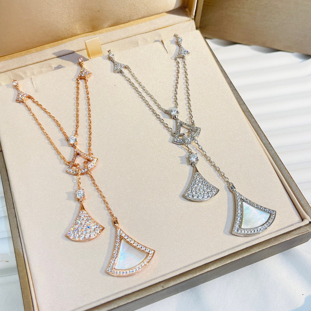 [Clover Jewelry]DREAM NECKLACE WHITE MOP FULL DIAMOND