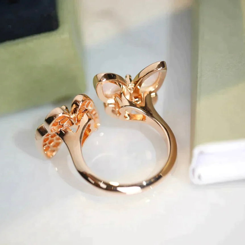 [Clover Jewelry]TWIN BUTTERFLY DIAMOND MOP RING