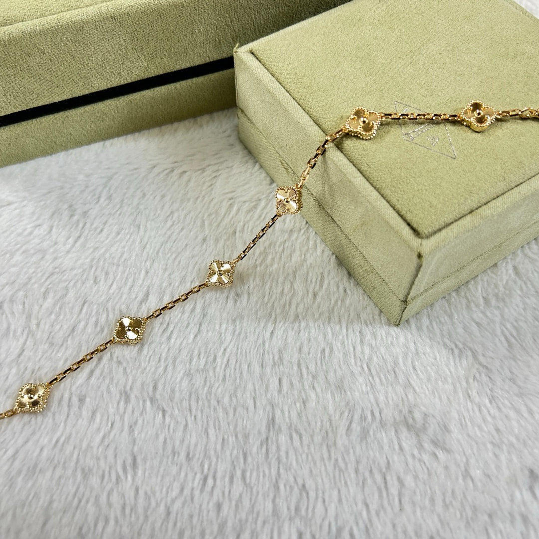 [Clover Jewelry]CLOVER 6 MOTIF DIAMOND BRACELET