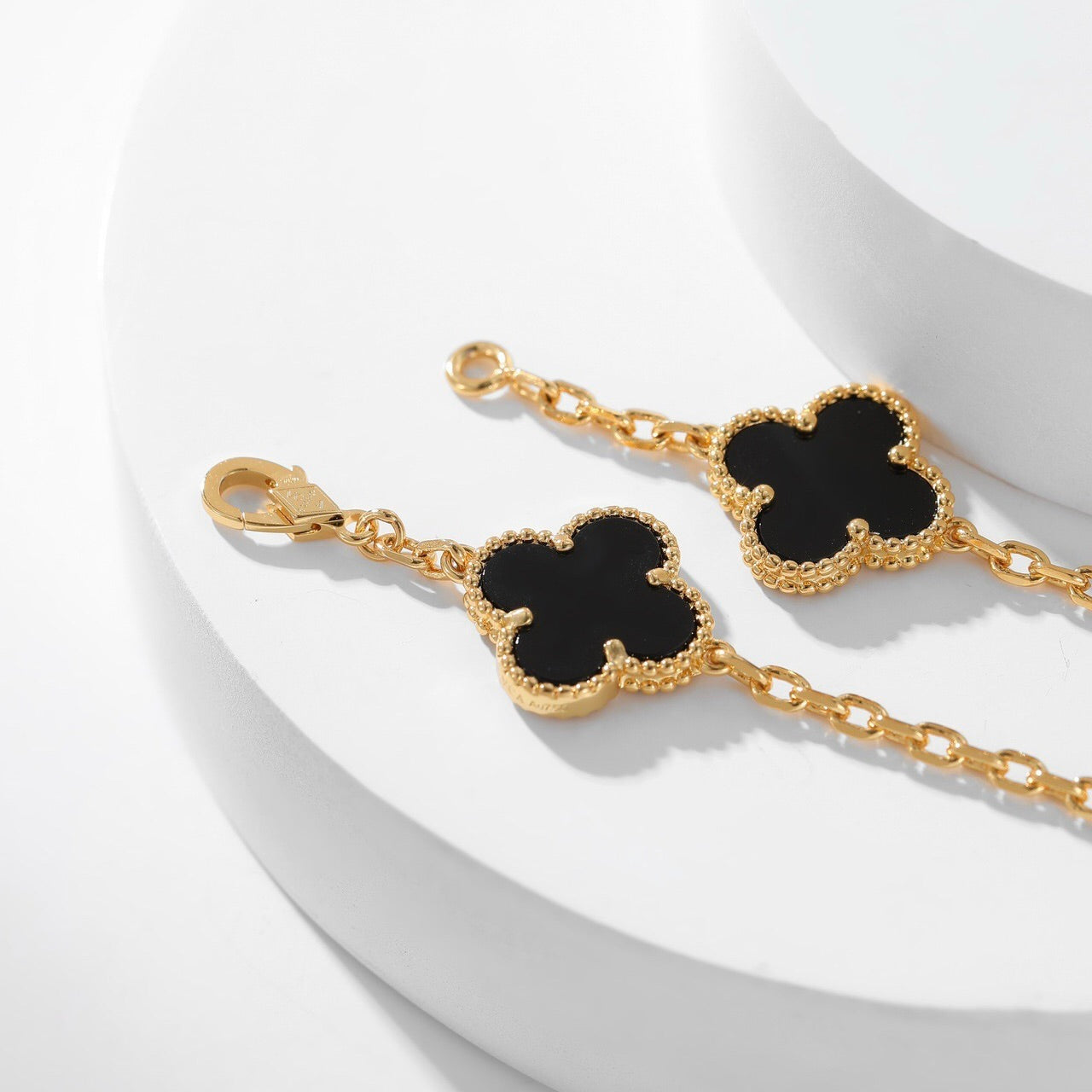 [Clover Jewelry]CLOVERS THE 10-MOTIFS ONYX NECKLACE