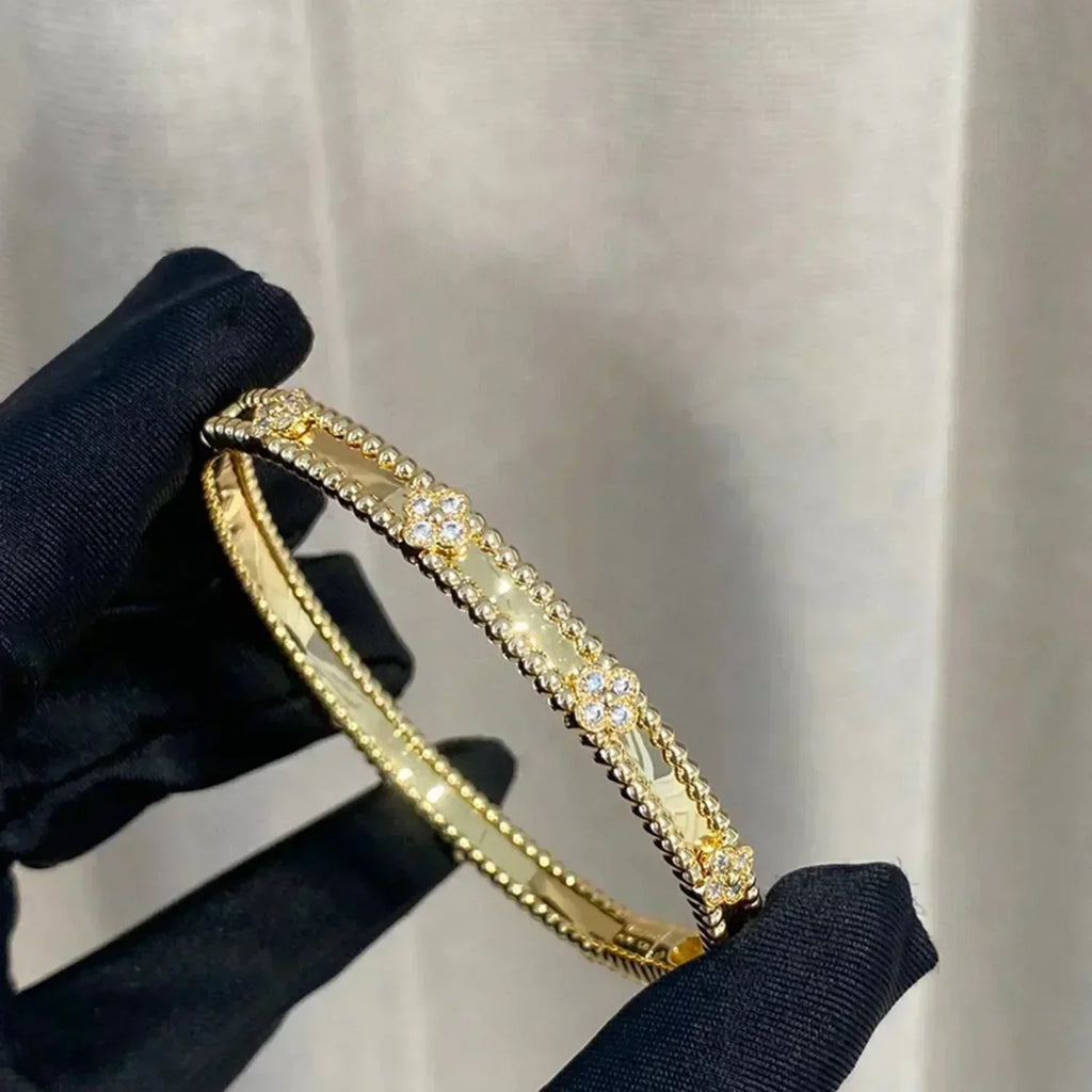 [Clover Jewelry]CLOVER BRACELET 4MM DIAMONDS