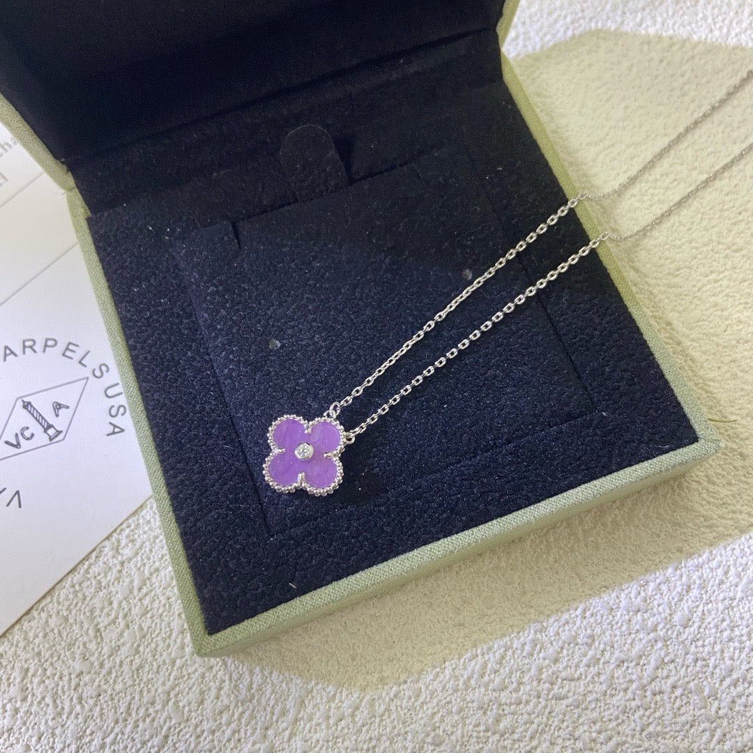 [Clover Jewelry]CLOVER 15MM DIAMANT LILA-VIOLETT HALSKETTE