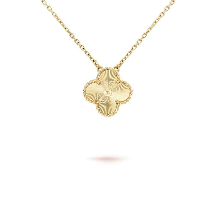 [Clover Jewelry]CLOVER 15MM LASER NECKLACE