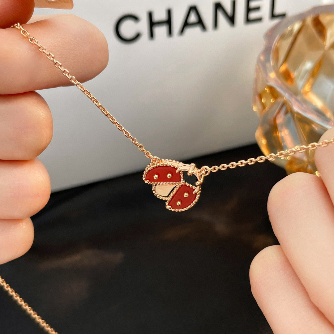 [Clover Jewelry]LUCKY  CARNELIANS LADYBUG NECKLACE