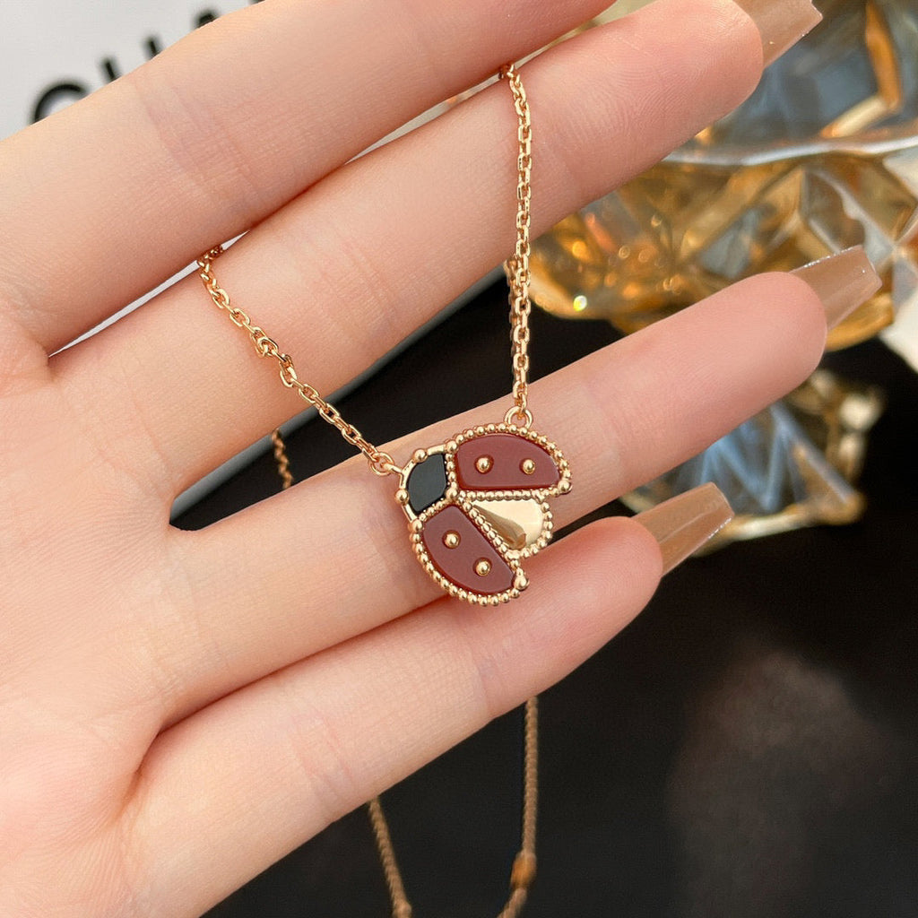 [Clover Jewelry]LUCKY  CARNELIANS LADYBUG NECKLACE
