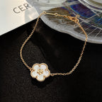 [Clover Jewelry]LUCKY WHITE MOP PLUM BLOSSOM  BRACELET