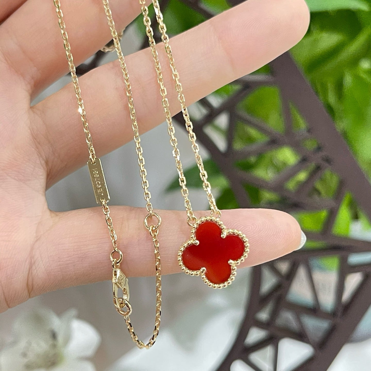 [Clover Jewelry]CLOVER 15MM CARNELIAN EINZELBLUMEN-HALSKETTE