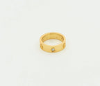 [クローバー・ジュエリー]LOVEリング 5.5MM 3ダイヤモンド ゴールド