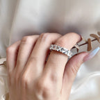 [Clover Jewelry]エレガント プリンセスカット テニスリング