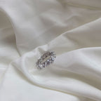 [Clover Jewelry]エレガント プリンセスカット テニスリング