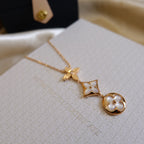 [Clover Jewelry] COLOR BLOSSOM LARIAT HALSKETTE ROSÉGOLD WEISSE PERLMUTT UND DIAMANT