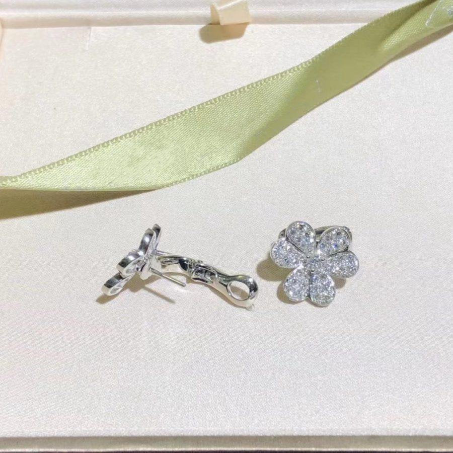 [Clover Jewelry]FRIVOLE SILVER FLOWER DIAMOND EARRINGS