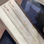 [Clover Jewelry]クローバー 一輪のブレスレット