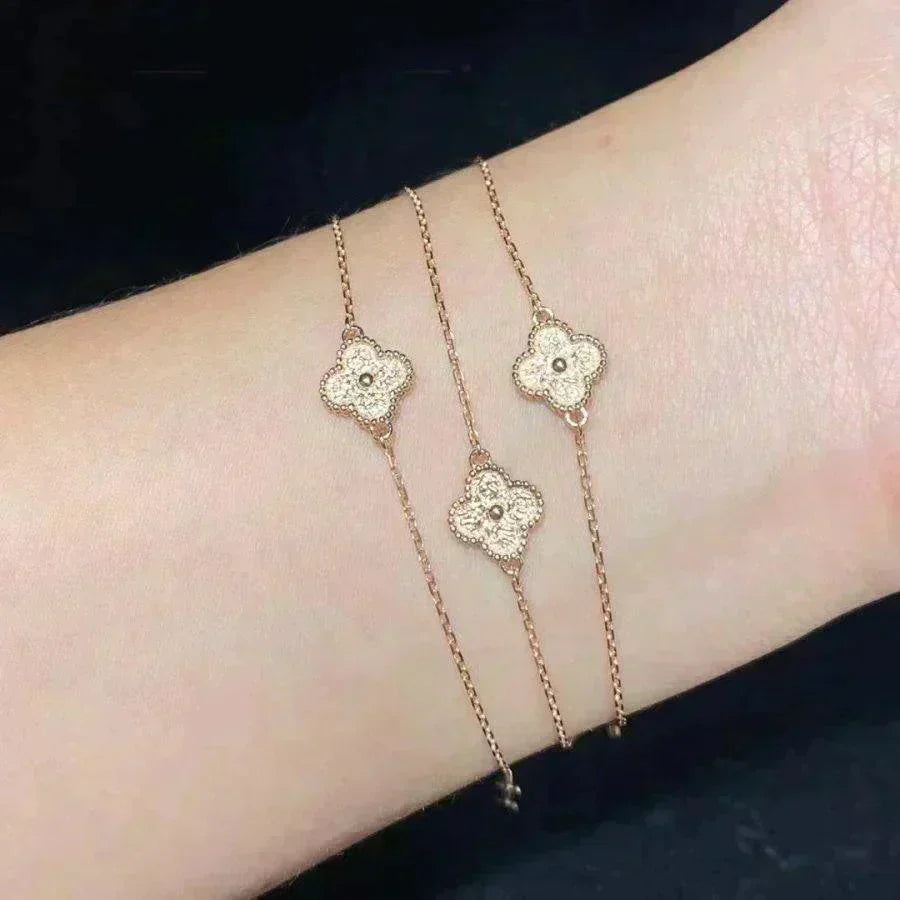 [Clover Jewelry]クローバー 一輪のブレスレット
