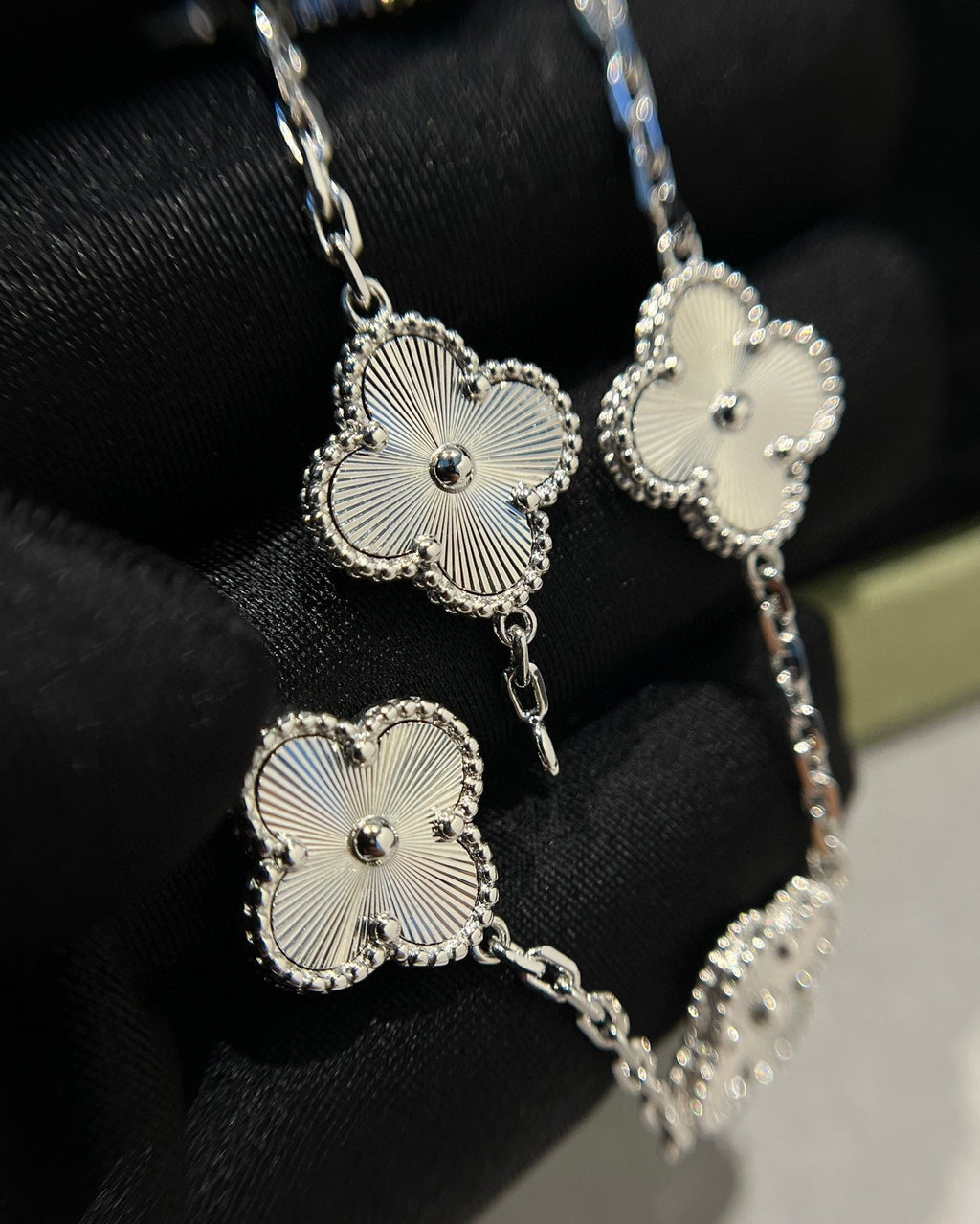 [Clover Jewelry]CLOVER SILVER 5 MOTIFS BRACELET